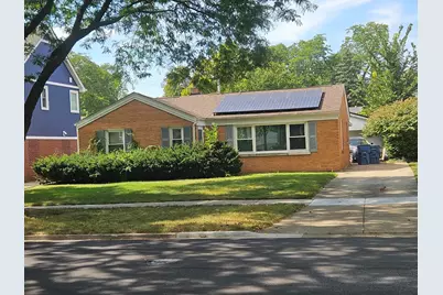 406 N Prospect Manor Avenue, Mount Prospect, IL 60056 - Photo 1