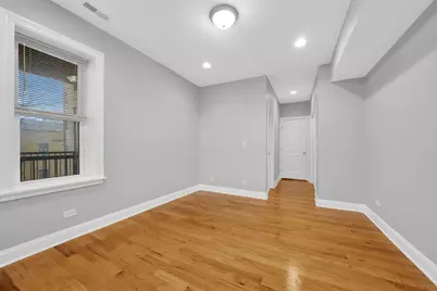 2256 W Arthur Avenue #2, Chicago, IL 60645 - Photo 9