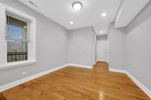 2256 W Arthur Ave, Chicago, IL 60645 - Photo 9