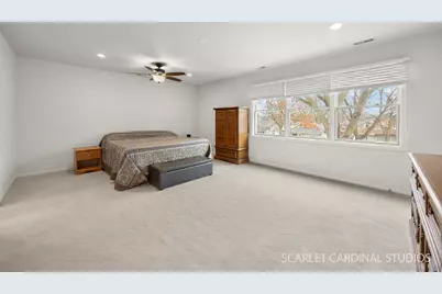 210 S Yale Avenue, Villa Park, IL 60181 - Photo 11