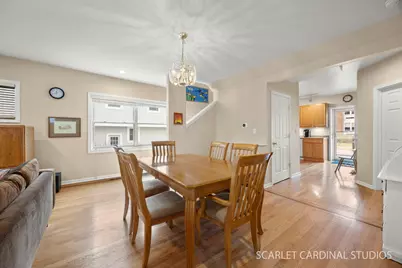 210 S Yale Avenue, Villa Park, IL 60181 - Photo 5