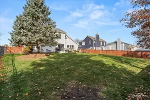 363 Cornwall Ave, South Elgin, IL 60177 - Photo 23