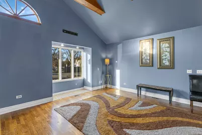 26235 N Walnut Avenue, Mundelein, IL 60060 - Photo 5