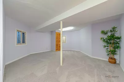 76 Willow Parkway, Buffalo Grove, IL 60089 - Photo 19