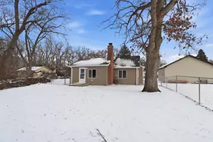 39470 N Woodland Ave, Antioch, IL 60002 - Photo 19