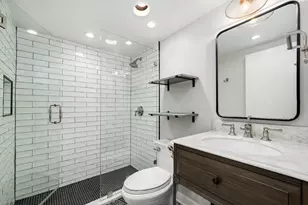 2007 N Seminary Ave, Chicago, IL 60614 - Photo 13