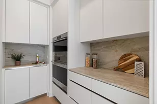 2329 N Cambridge Ave, Chicago, IL 60614 - Photo 15