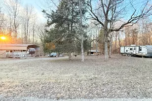 215 Tucker Hill Rd, Cave In Rock, IL 62919 - Photo 23