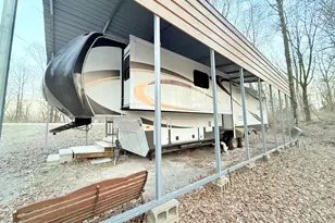 215 Tucker Hill Rd, Cave In Rock, IL 62919 - Photo 15