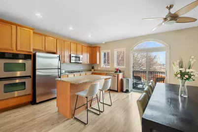 326 E 18th Street, Chicago, IL 60616 - Photo 5