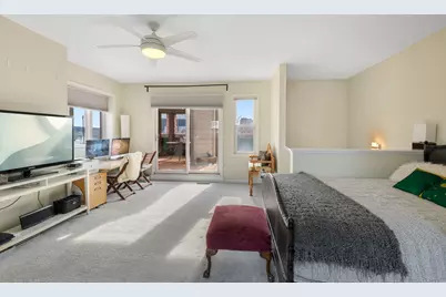 326 E 18th Street, Chicago, IL 60616 - Photo 15