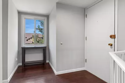 1733 Harrow Court #B, Wheaton, IL 60189 - Photo 9