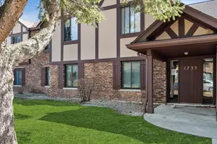 1733 Harrow Ct, Wheaton, IL 60189 - Photo 1