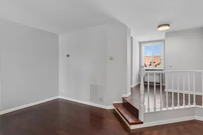 1733 Harrow Court #B, Wheaton, IL 60189 - Photo 7