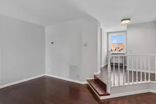 1733 Harrow Ct, Wheaton, IL 60189 - Photo 7