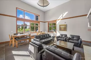 45 Prairie Park Dr, Wheeling, IL 60090 - Photo 25