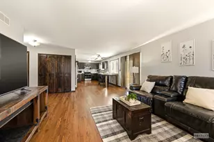 404 Beaver Ct, Oswego, IL 60543 - Photo 11