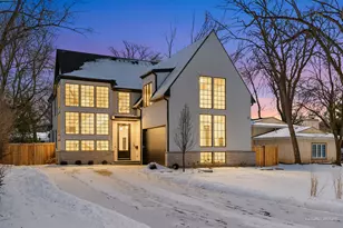 759 Strawberry Hill Dr, Glencoe, IL 60022 - Photo 5