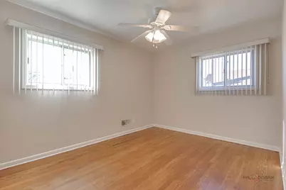 8532 N Oleander Avenue, Niles, IL 60714 - Photo 9