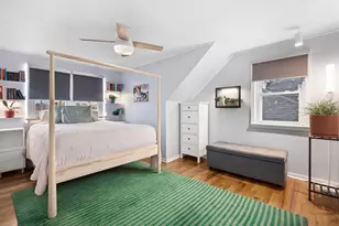 918 S Cambridge Ave, Elmhurst, IL 60126 - Photo 15