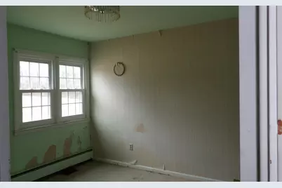 107 Charles Street, Rosiclare, IL 62982 - Photo 13