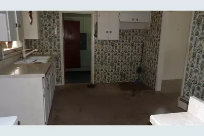 107 Charles Street, Rosiclare, IL 62982 - Photo 7