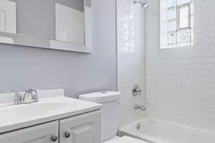 16 E 118th Pl, Chicago, IL 60628 - Photo 5