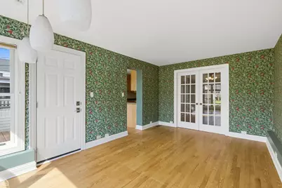 98 Williamsburg Road, Evanston, IL 60203 - Photo 7