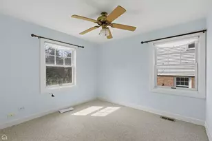 98 Williamsburg Rd, Evanston, IL 60203 - Photo 15