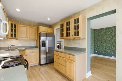 98 Williamsburg Road, Evanston, IL 60203 - Photo 9