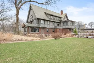 420 N Euclid Ave, Oak Park, IL 60302 - Photo 11