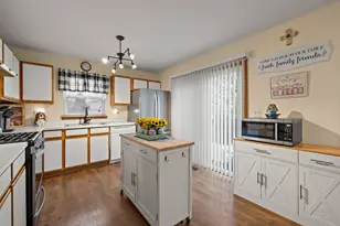 2321 Aspen Dr, Woodstock, IL 60098 - Photo 13