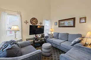 2321 Aspen Dr, Woodstock, IL 60098 - Photo 9