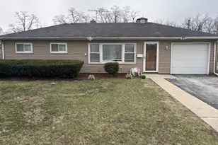 404 N Kinzie St, Thornton, IL 60476 - Photo 1