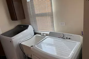 404 N Kinzie St, Thornton, IL 60476 - Photo 21