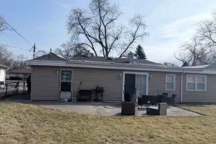 404 N Kinzie St, Thornton, IL 60476 - Photo 3