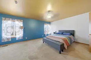 1408 Chestnut Ln, Yorkville, IL 60560 - Photo 9