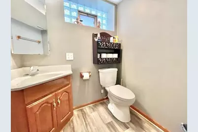 5304 S New England Avenue, Chicago, IL 60638 - Photo 7