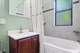 5935 N Magnolia Ave, Chicago, IL 60660 - Photo 17