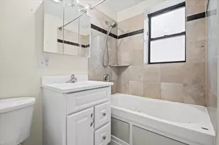 5935 N Magnolia Ave, Chicago, IL 60660 - Photo 9