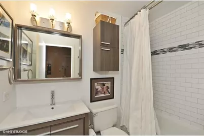 1728 N Damen Avenue #208, Chicago, IL 60647 - Photo 7
