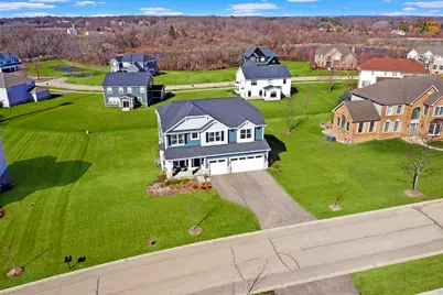 42 Open Parkway N, Hawthorn Woods, IL 60047 - Photo 3