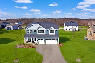 42 Open Pkwy N, Hawthorn Woods, IL 60047 - Photo 1