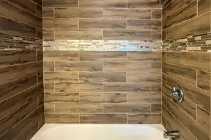 10726 S Mackinaw Ave, Chicago, IL 60617 - Photo 17