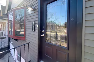 10726 S Mackinaw Ave, Chicago, IL 60617 - Photo 5