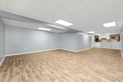 6722 Sweetbriar Lane, Darien, IL 60561 - Photo 19