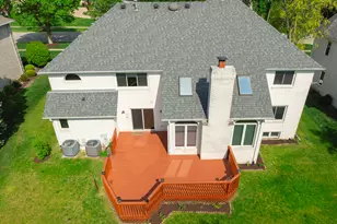 6722 Sweetbriar Ln, Darien, IL 60561 - Photo 25