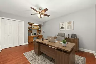 6722 Sweetbriar Ln, Darien, IL 60561 - Photo 15