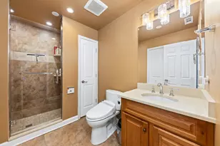 6722 Sweetbriar Ln, Darien, IL 60561 - Photo 47