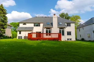 6722 Sweetbriar Ln, Darien, IL 60561 - Photo 27